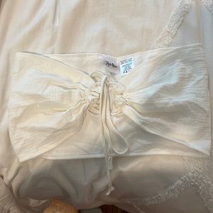 White strapless crop top